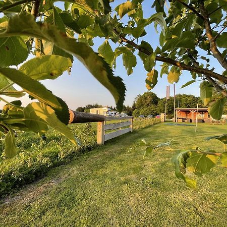 De Johanneshoeve Westerhaar-Vriezenveensewijk Bagian luar foto