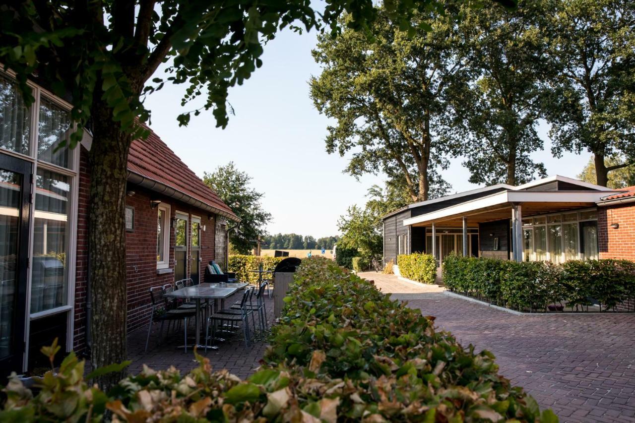 De Johanneshoeve Westerhaar-Vriezenveensewijk Bagian luar foto